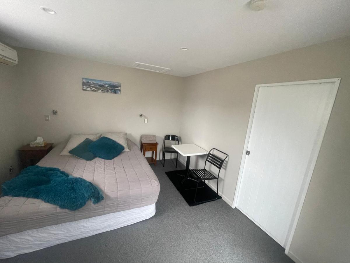 Springfield Motel And Lodge Экстерьер фото